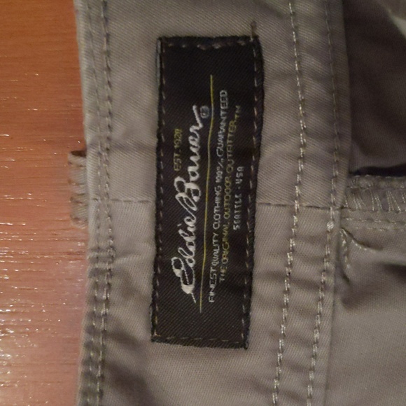 Eddie Bauer shorts - Picture 3 of 4